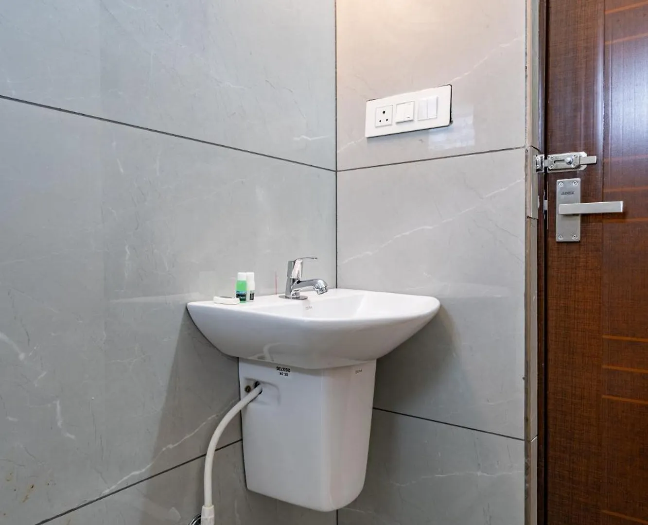 D Nest Inn Thrissur