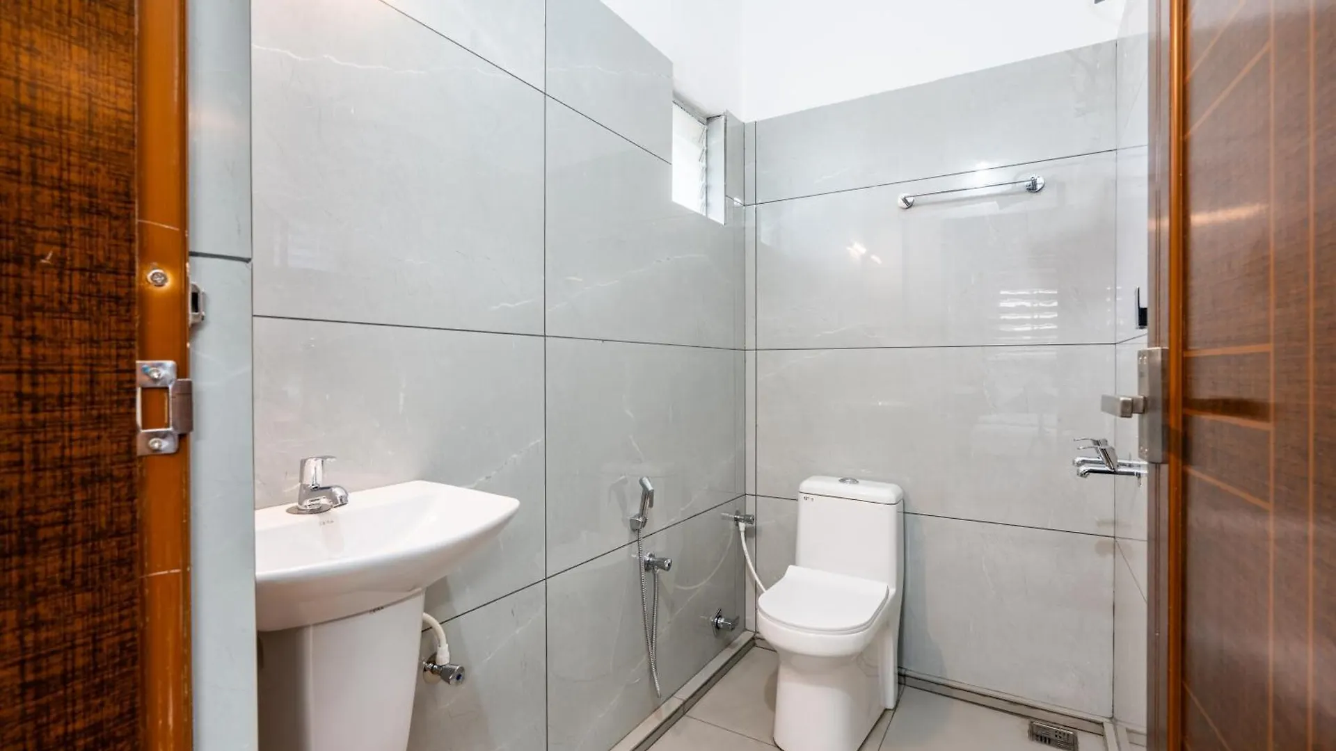 Thrissur D Nest Inn מלון